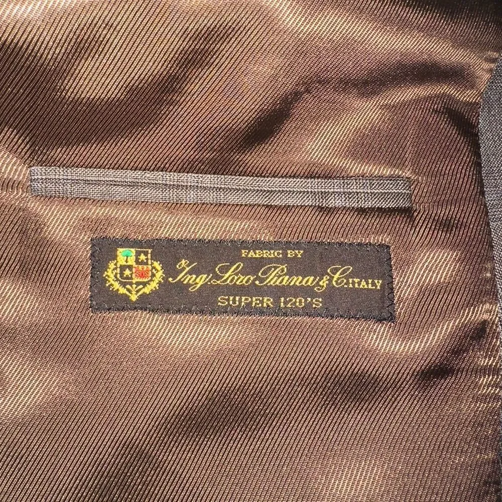 Custom Blazer with super 120’s from Loro Piana